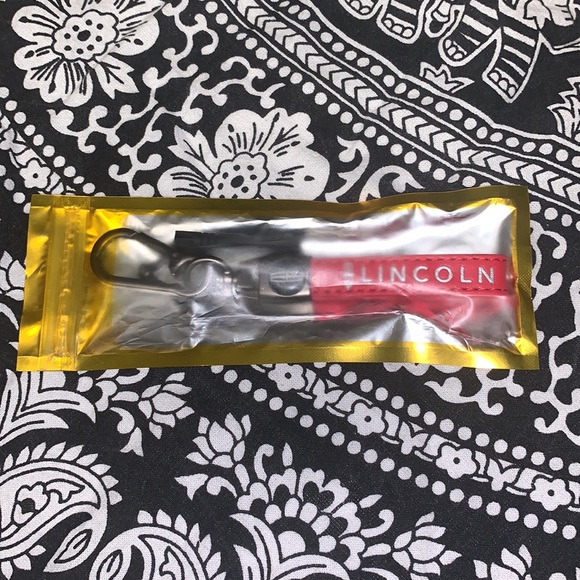Lincoln Keychain - Picture 5 of 5